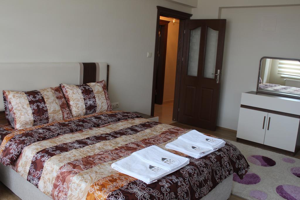 Buruj Vip 2 Aparthotel Kavala Bilik gambar