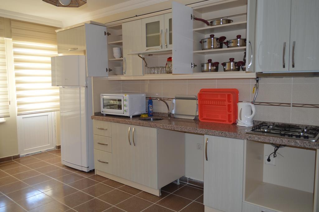 Buruj Vip 2 Aparthotel Kavala Bilik gambar