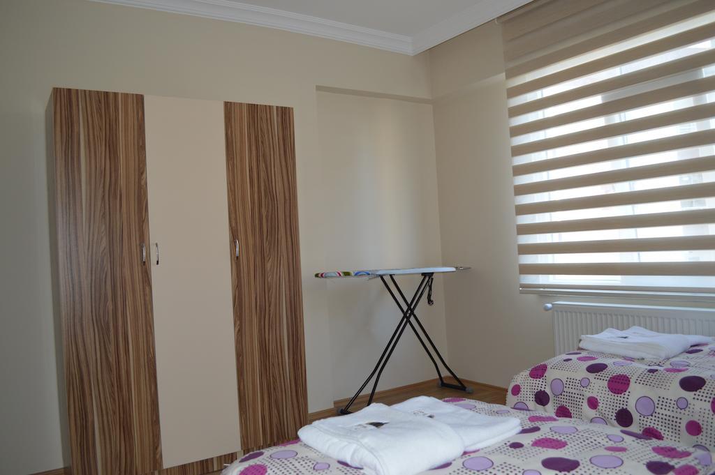 Buruj Vip 2 Aparthotel Kavala Bilik gambar